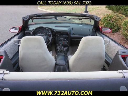 Used 2001 Chevrolet Camaro LT RWD image 15