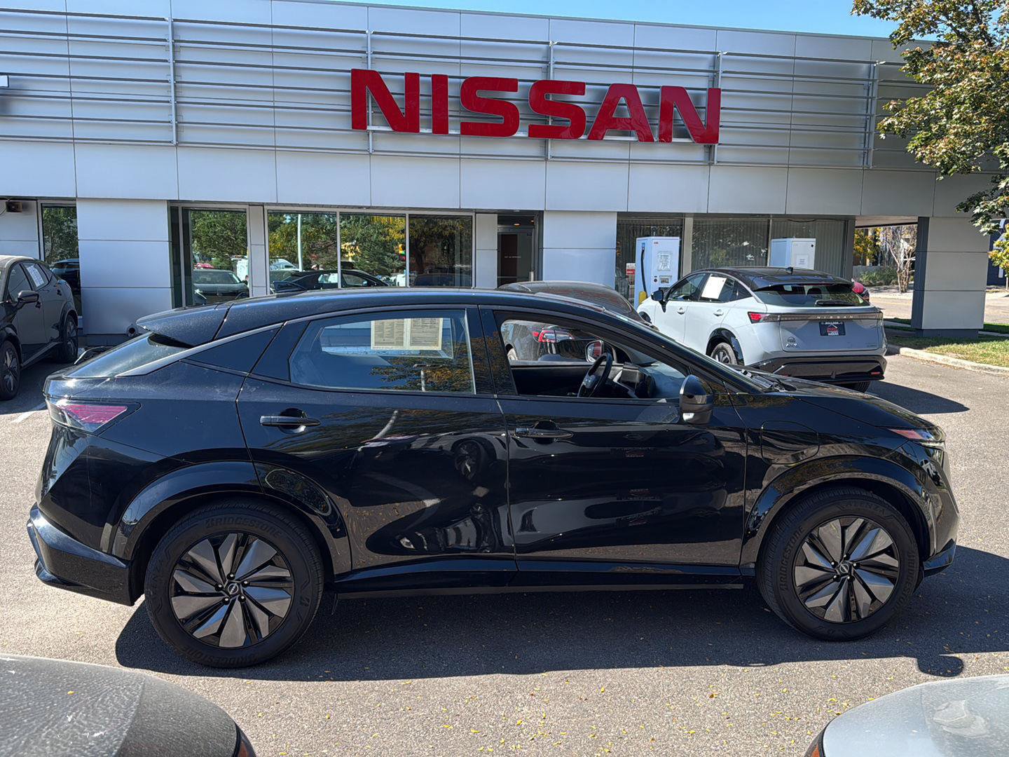 Certified 2024 Nissan Ariya AWD image 8