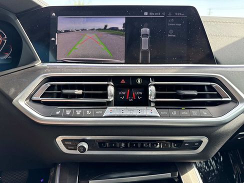 Used 2022 BMW X5 xDrive40i image 5