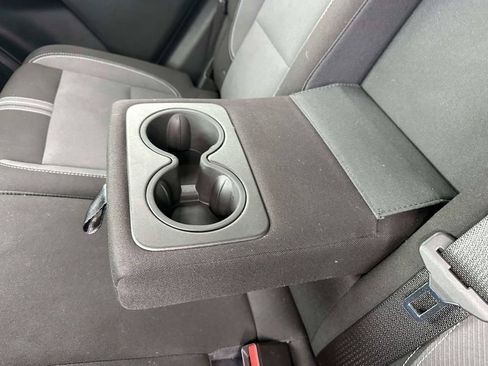 Used 2025 Chevrolet Blazer LT AWD/4WD image 11