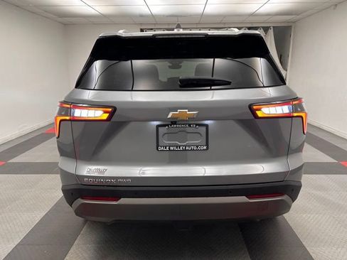 Used 2025 Chevrolet Equinox LT w/ Convenience Package II AWD/4WD image 5