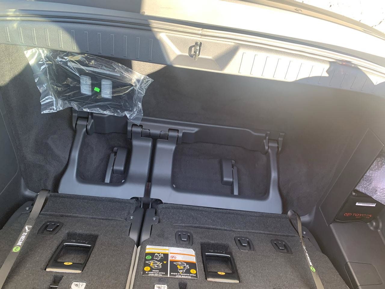 Used 2026 Toyota Sienna XLE AWD/4WD image 10