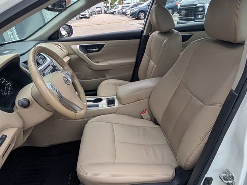 Used 2017 Nissan Altima 2.5 SL w/ Technology Package image 10