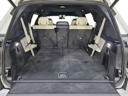 Used 2020 BMW X7 M50i image 29