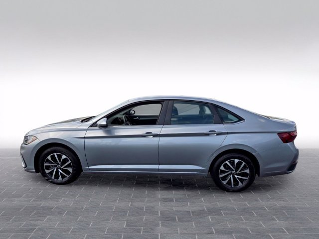 Used 2025 Volkswagen Jetta S FWD image 4