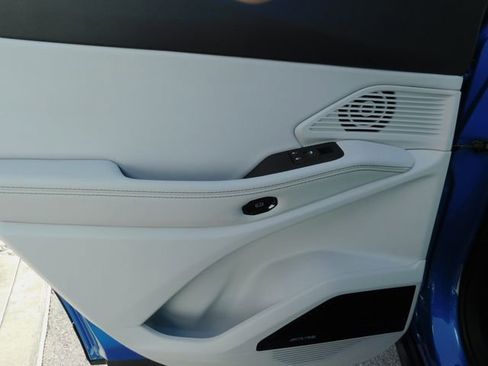 New 2026 Jeep Cherokee Overland image 21