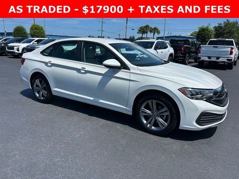 Used 2023 Volkswagen Jetta SE FWD image 1