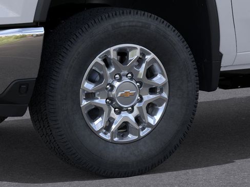 New 2026 Chevrolet Silverado 2500 LT image 9
