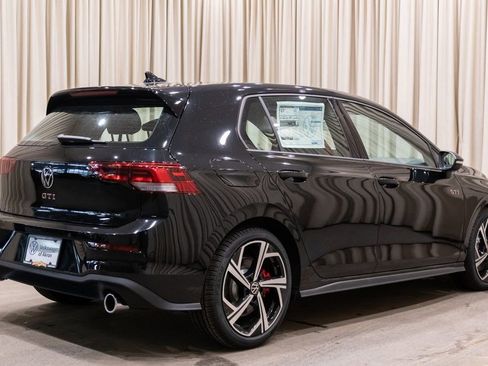 New 2026 Volkswagen GTI SE image 6