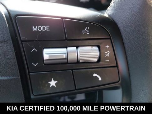 Certified 2025 Kia K4 EX FWD image 19