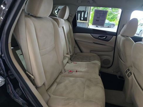 Used 2014 Nissan Rogue SV w/ SV Premium Package AWD/4WD image 29