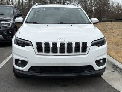 Used 2019 Jeep Cherokee Latitude w/ Popular Appearance Group