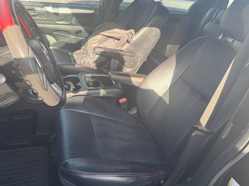 Used 2019 Dodge Grand Caravan GT FWD image 13