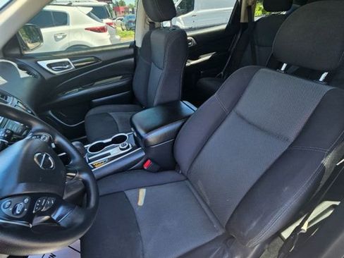 Used 2020 Nissan Pathfinder S AWD/4WD image 18