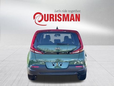 Used 2020 Kia Soul EX image 3