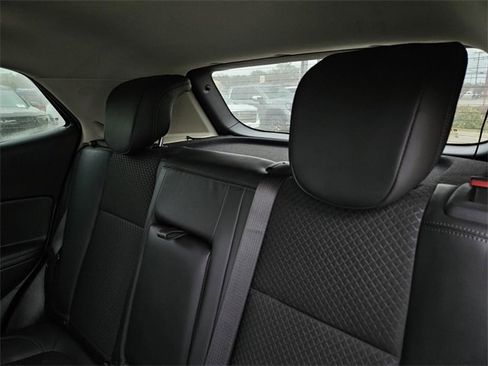 Used 2021 Buick Encore Preferred w/ Safety Package image 25