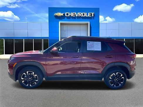 Certified 2023 Chevrolet TrailBlazer LT w/ Convenience Package image 6