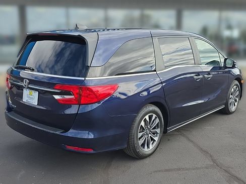 Used 2023 Honda Odyssey EX-L image 6