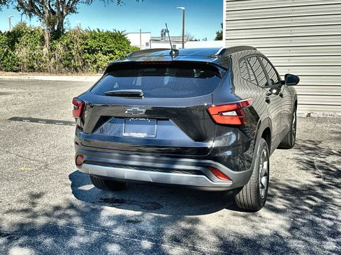 New 2026 Chevrolet Trax LT w/ Driver Confidence Package image 6