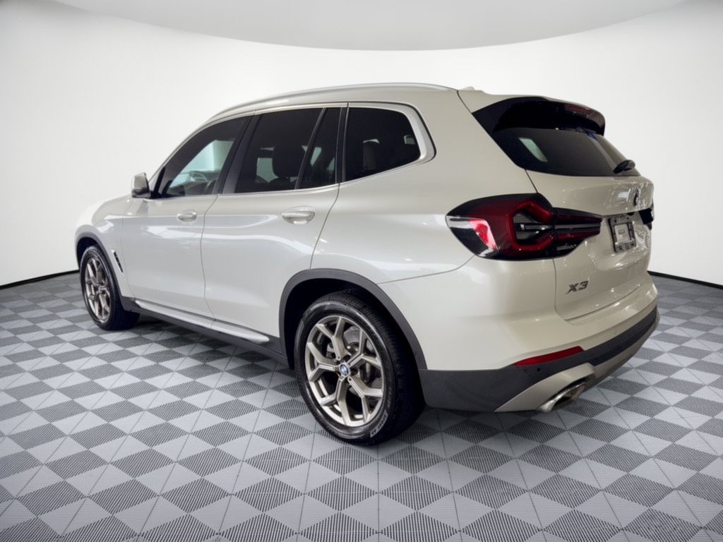 Used 2022 BMW X3 sDrive30i w/ Premium Package 2 RWD image 3