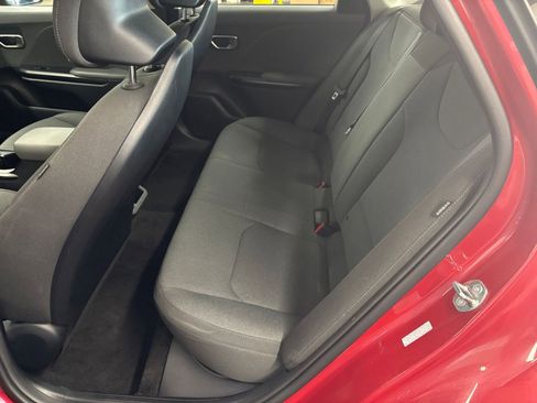 Used 2025 Kia K4 FWD image 22