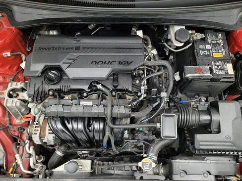 Used 2022 Hyundai Elantra SEL w/ Convenience Package image 30