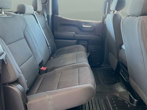 Used 2022 Chevrolet Silverado 1500 W/T AWD/4WD image 18