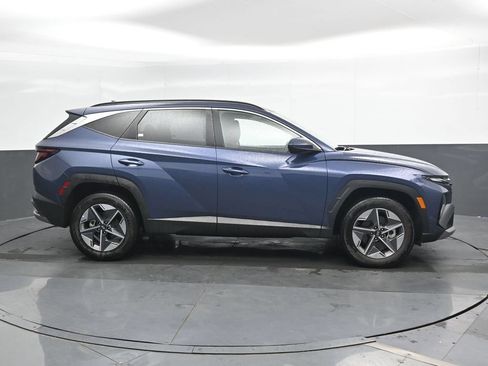 Used 2025 Hyundai Tucson SEL AWD/4WD image 4