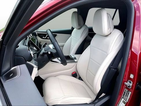 Certified 2026 Mercedes-Benz GLC 300 4MATIC image 24
