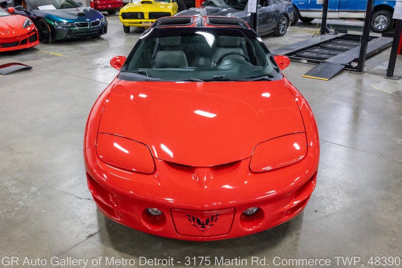Used 1998 Pontiac Firebird Formula w/ Security Pkg RWD image 12