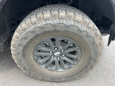 Used 2024 Ford F150 Raptor AWD/4WD image 13