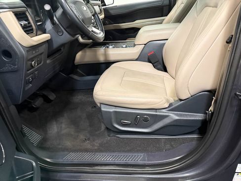 Used 2023 Ford Expedition Max Limited AWD/4WD image 58
