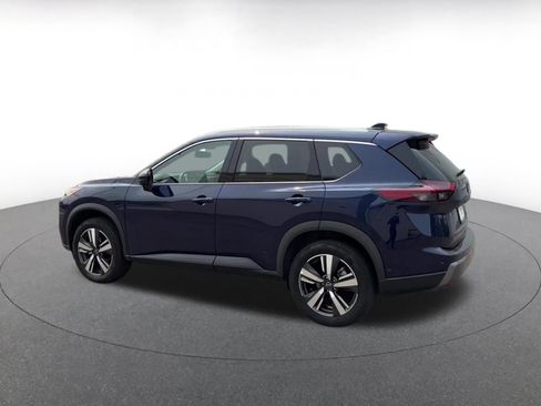 Used 2026 Nissan Rogue SL AWD/4WD image 9