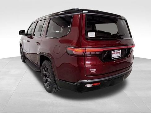 New 2026 Jeep Grand Wagoneer 4WD image 10