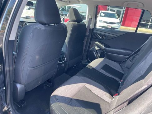 Used 2023 Subaru Outback Premium AWD/4WD image 15
