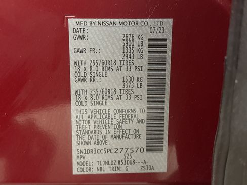 Used 2023 Nissan Pathfinder SL AWD/4WD image 26