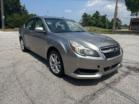 Used 2014 Subaru Legacy 2.5i Premium AWD/4WD image 3