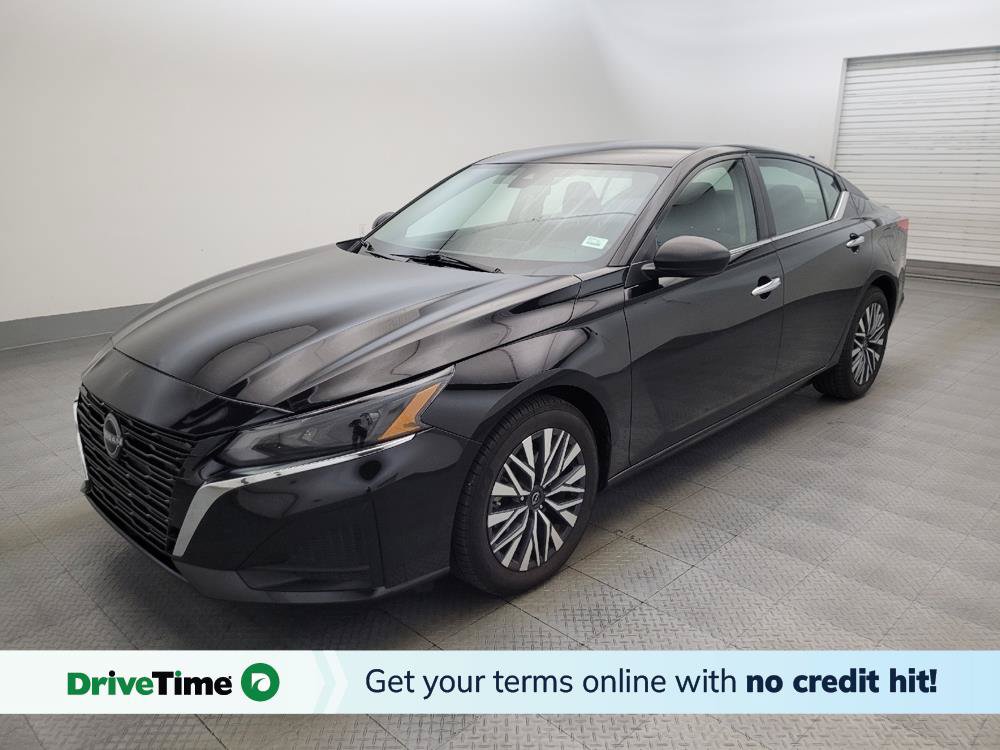Used 2025 Nissan Altima 2.5 SV FWD image 1