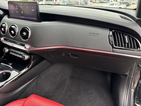 Used 2022 Kia Stinger GT-Line image 22