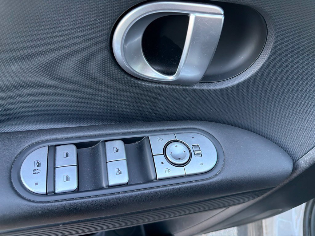 Used 2024 Hyundai Ioniq 5 SEL AWD/4WD image 19