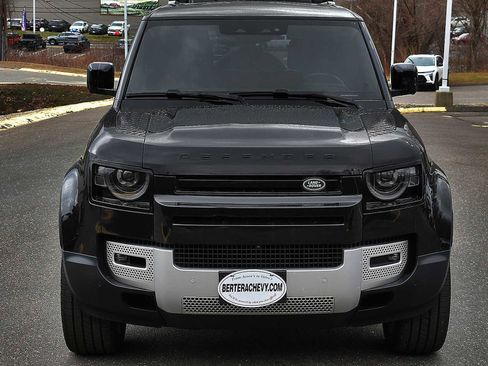 Used 2024 Land Rover Defender 110 S AWD/4WD image 5