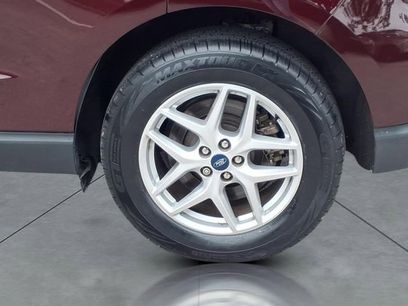 Used 2022 Ford Edge SEL w/ Convenience Package
