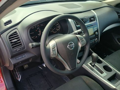 Used 2015 Nissan Altima 2.5 S w/ Power Driver Seat Package image 11