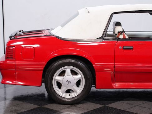 Used 1990 Ford Mustang GT image 26