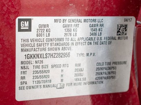 Used 2017 GMC Acadia Denali w/ Technology Package AWD/4WD image 37