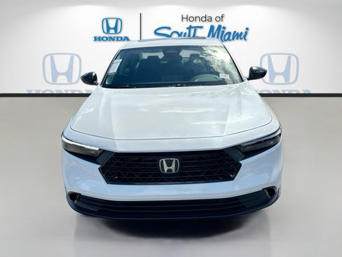 New 2025 Honda Accord SE image 2