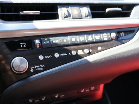 Used 2021 Lexus ES 350 F Sport image 24