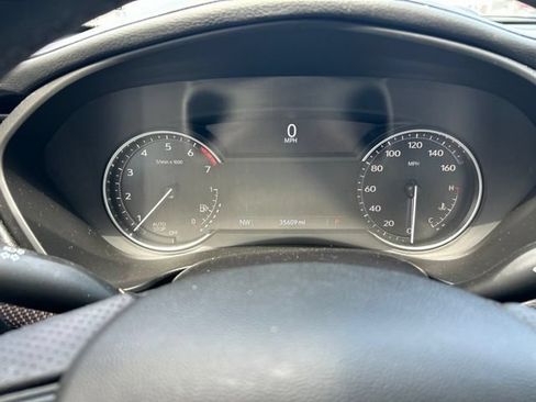 Used 2023 Cadillac XT4 Sport FWD image 18