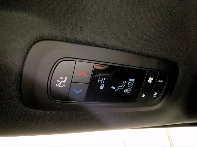 Used 2022 Chrysler Pacifica Touring-L w/ S Appearance Package FWD image 33