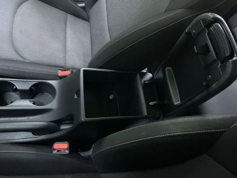 Used 2024 Kia Forte LXS w/ LXS Technology Package image 25